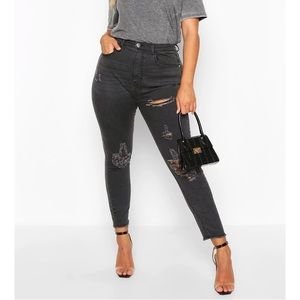 Plus Super Distressed Raw Hem Skinny Jeans